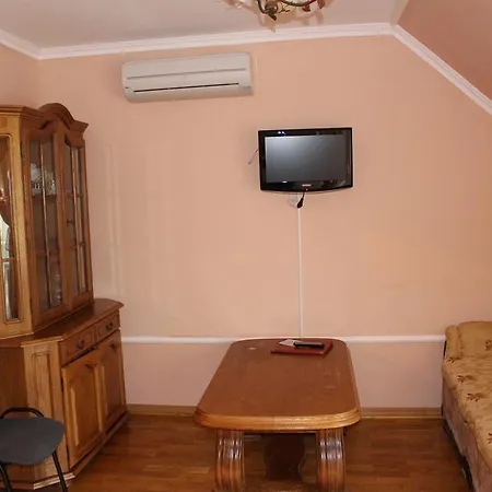 Petrivska Sloboda 3*